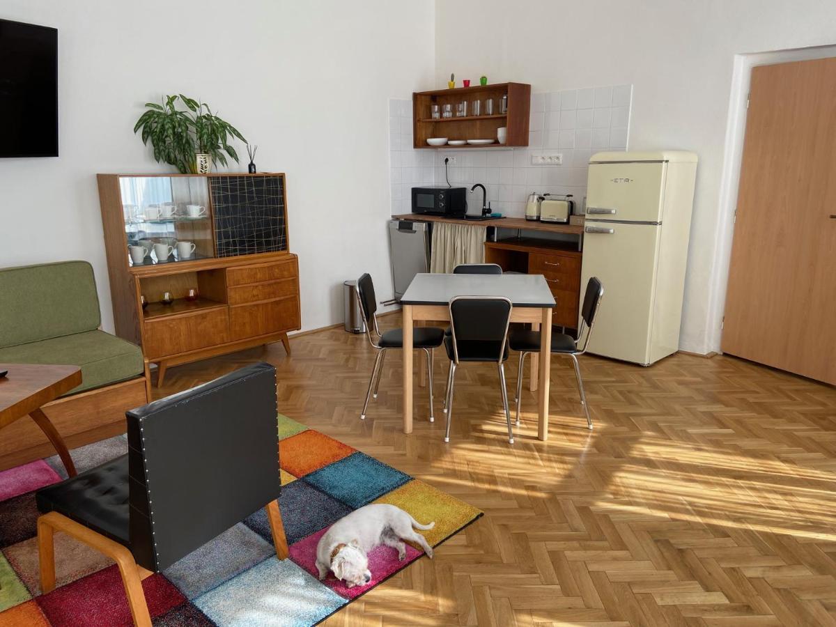 Vintage Apartman V Centru ลิโตมิเชล ภายนอก รูปภาพ